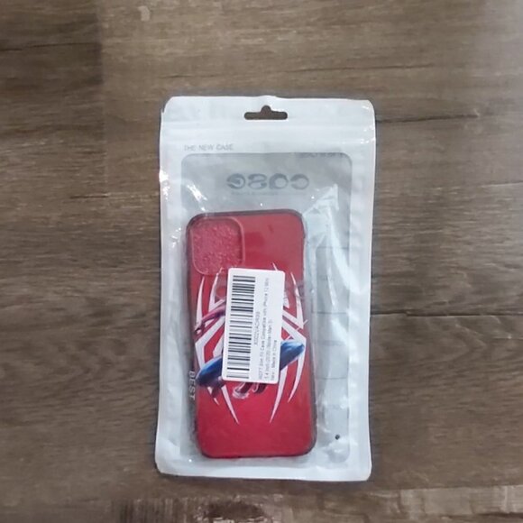 Spiderman Slim Fit Case For iPhone 12 Mini - Picture 2 of 2